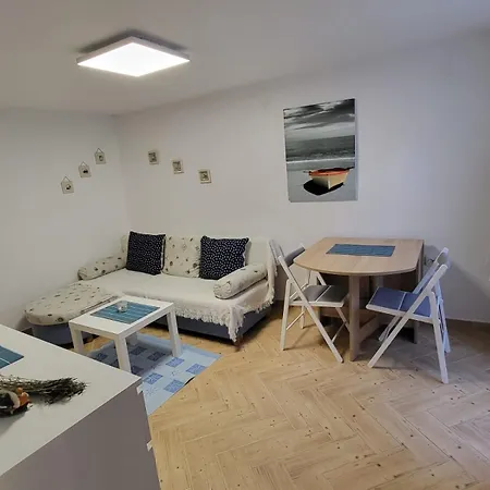 Apartment Apartman Jelen Vodice